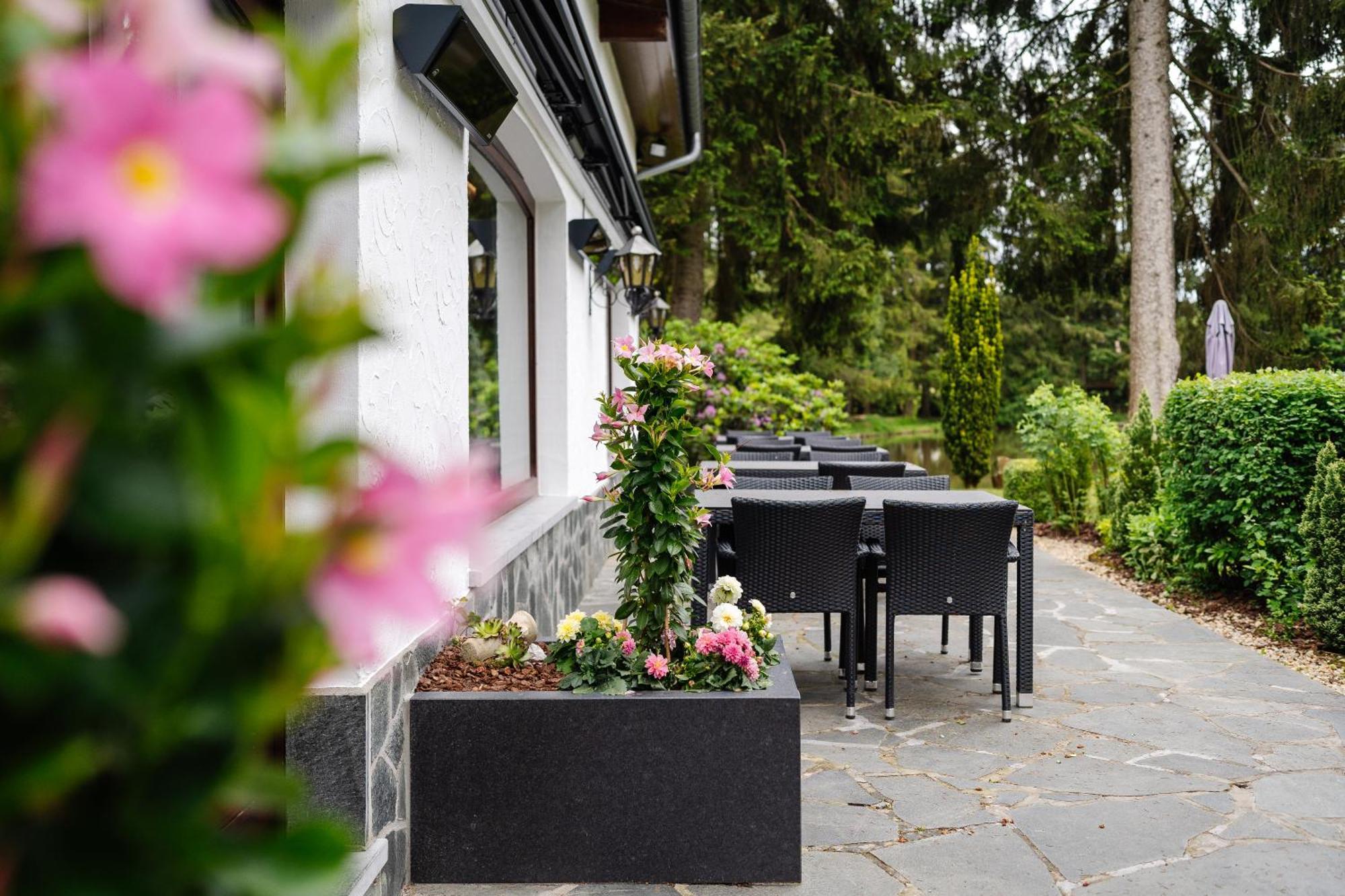 Hotel Steineweiher St. Vith Dış mekan fotoğraf